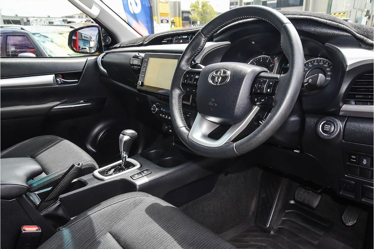 2020 Toyota Hilux SR5 GUN126R 4X4
