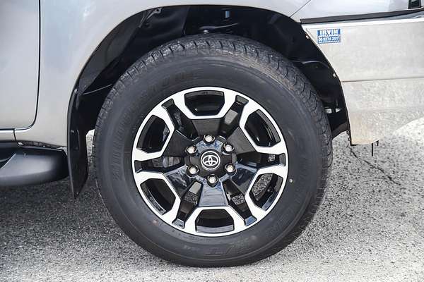 2020 Toyota Hilux SR5 GUN126R 4X4