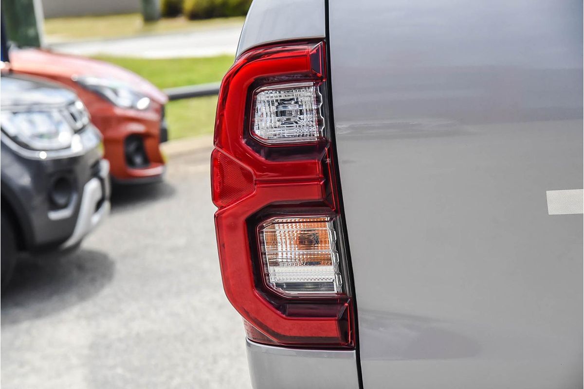 2020 Toyota Hilux SR5 GUN126R 4X4