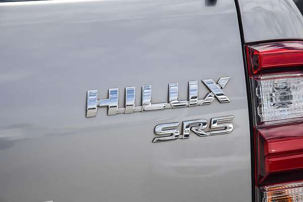 2020 Toyota Hilux SR5 GUN126R 4X4