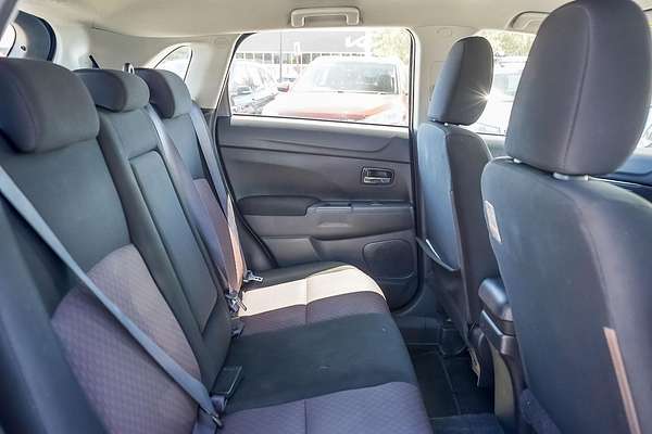 2019 Mitsubishi ASX ES XC