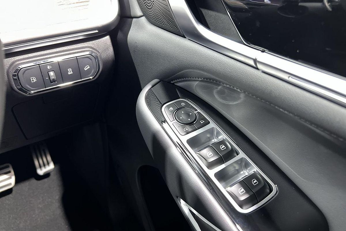 2025 GWM Cannon Alpha Lux PHEV P05 4X4