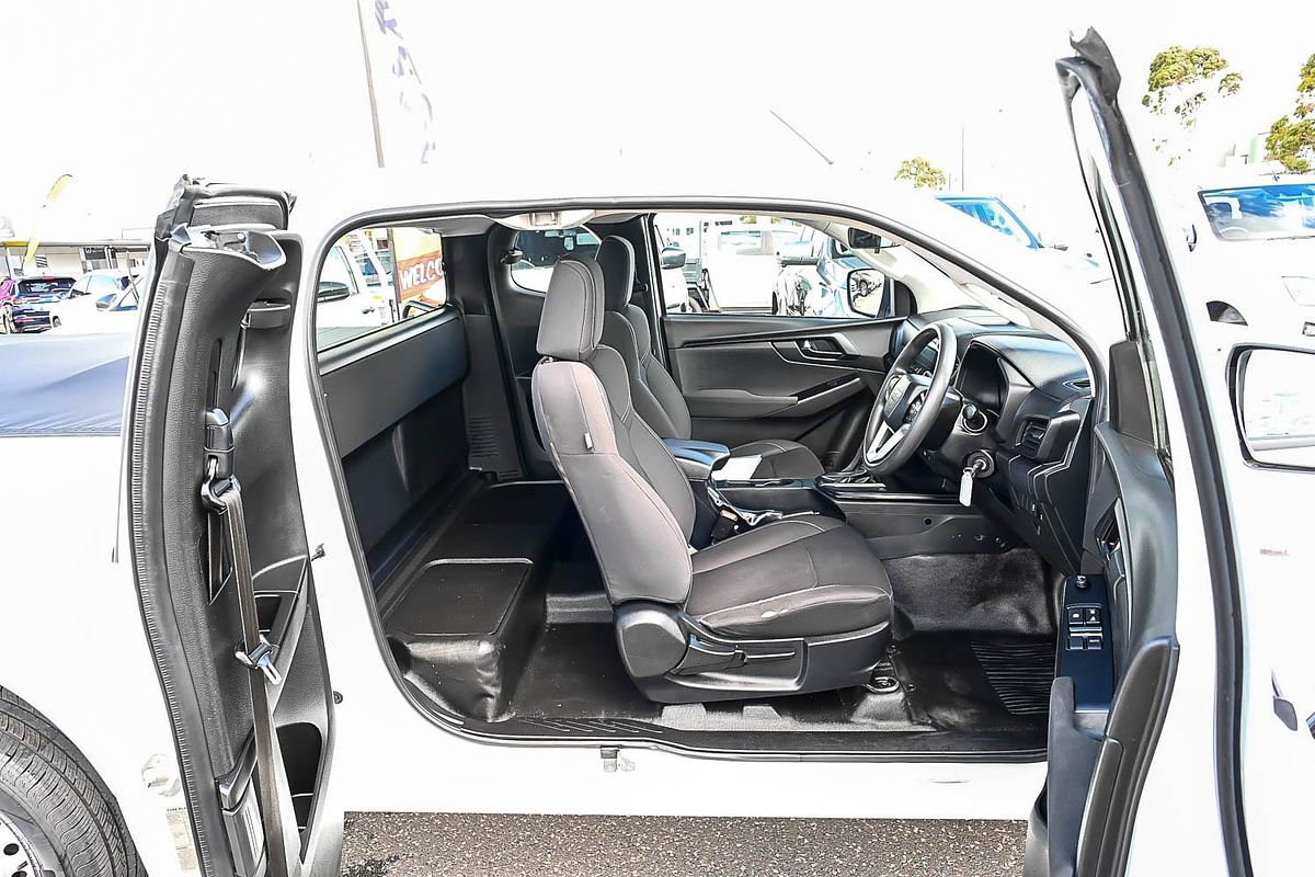 2020 Isuzu D-MAX SX High Ride Rear Wheel Drive