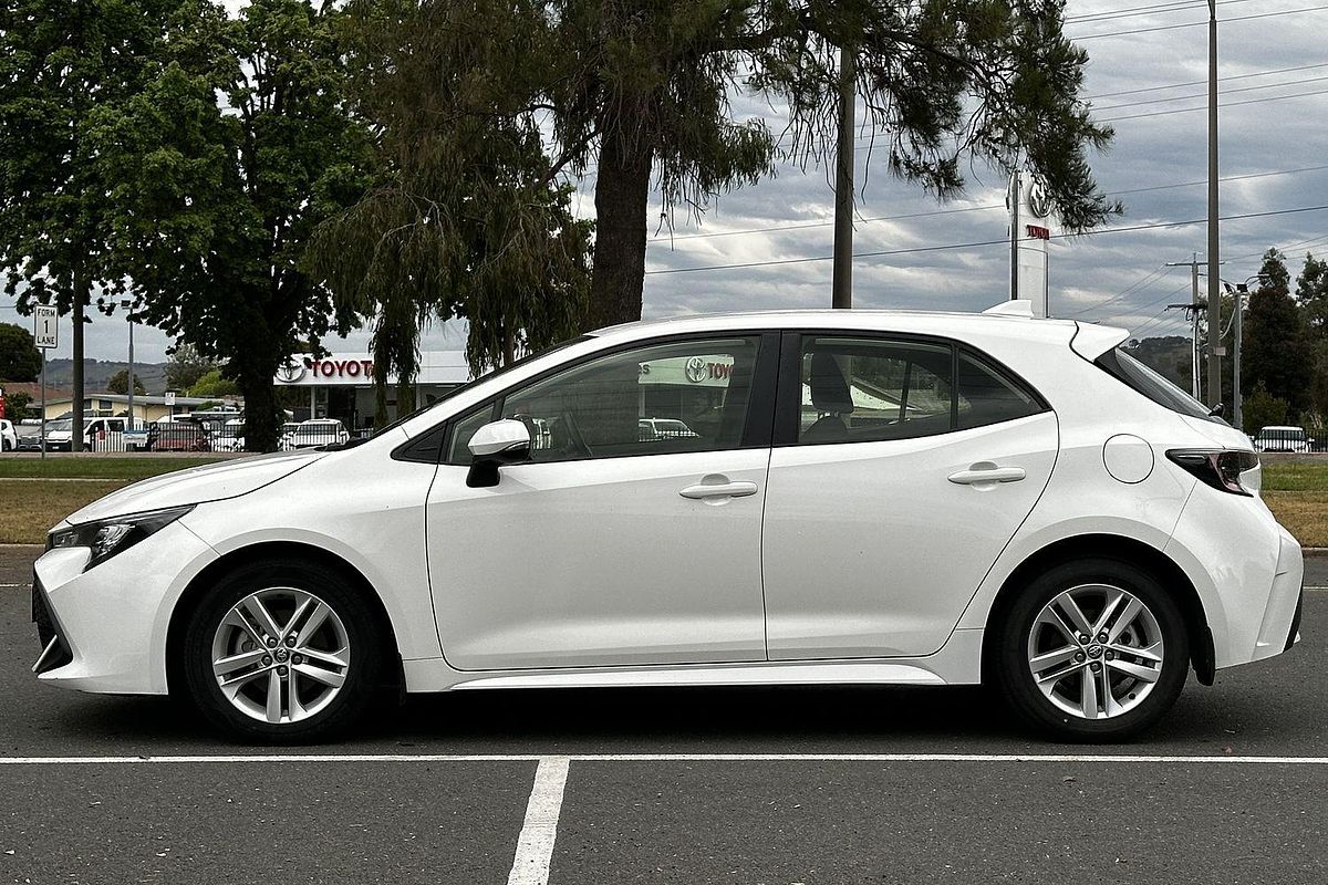 2022 Toyota Corolla Ascent Sport MZEA12R