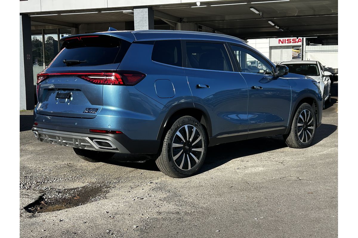 2025 Chery Tiggo 8 Super Hybrid Ultimate T31