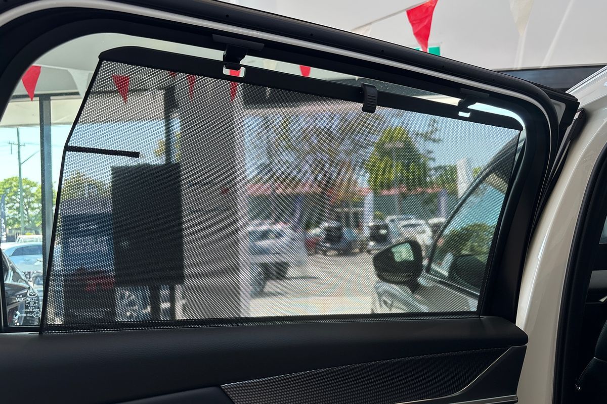 2024 Mazda CX-80 P50e Touring KL