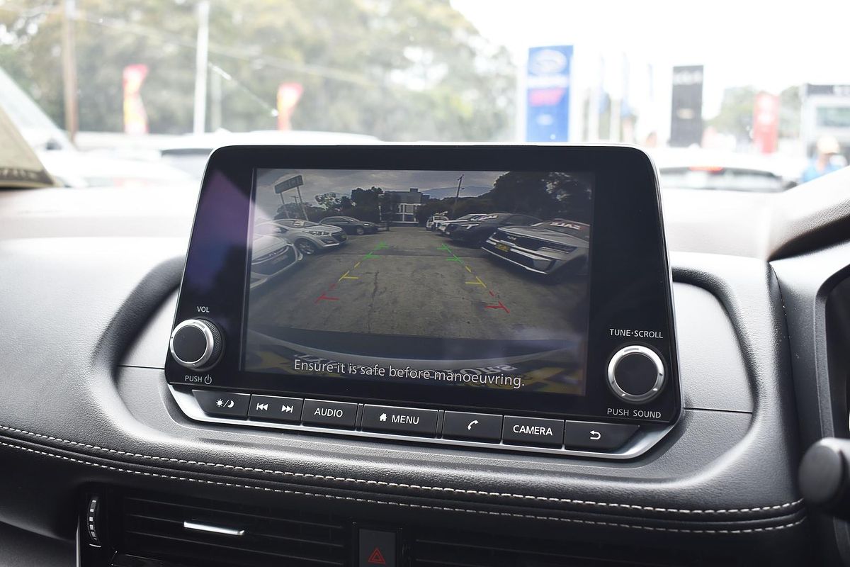 2024 Nissan X-TRAIL ST T33