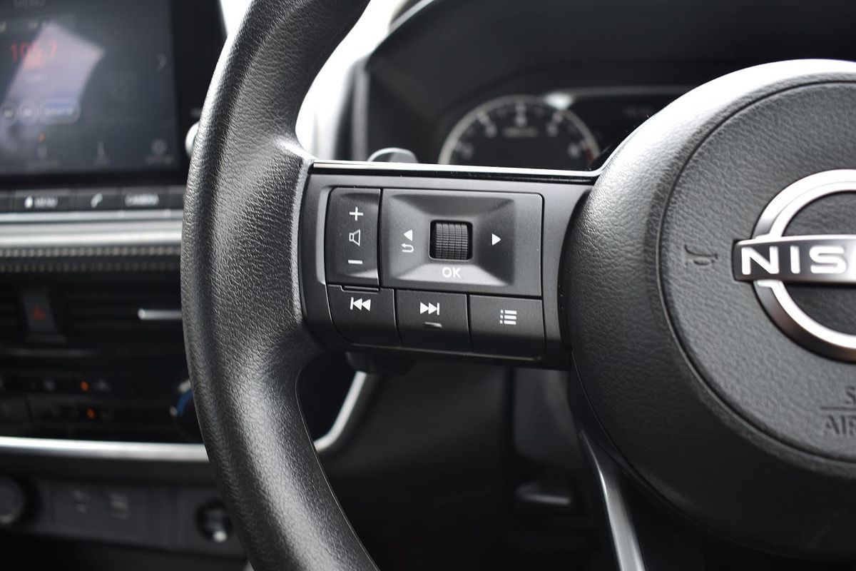 2024 Nissan X-TRAIL ST T33