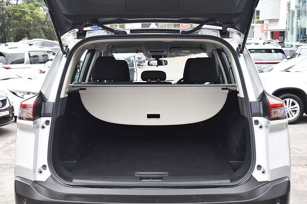 2024 Nissan X-TRAIL ST T33