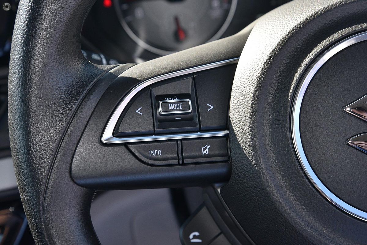 2025 Suzuki Swift Hybrid UZ