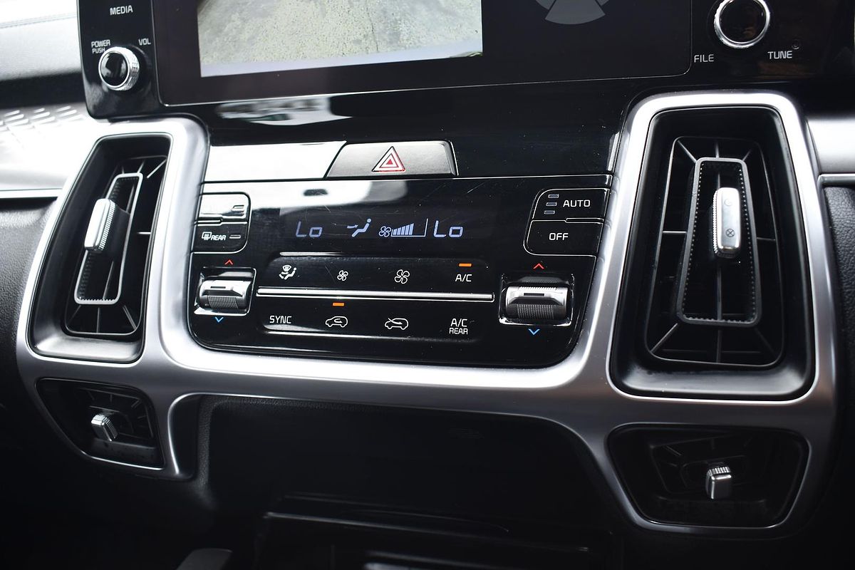 2022 Kia Sorento Sport MQ4