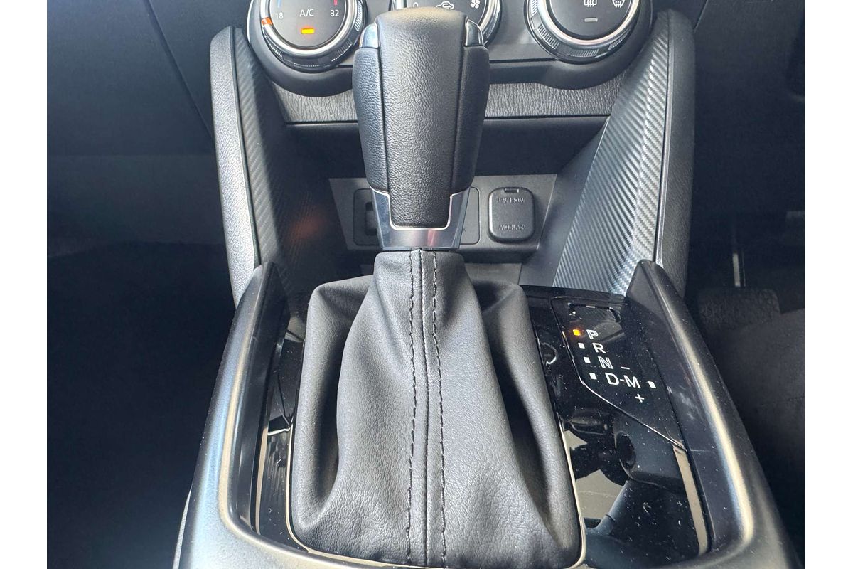 2025 Mazda 2 G15 Evolve DJ Series