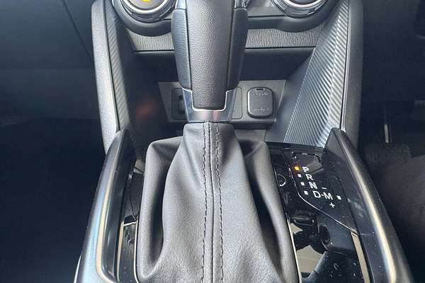 2025 Mazda 2 G15 Evolve DJ Series