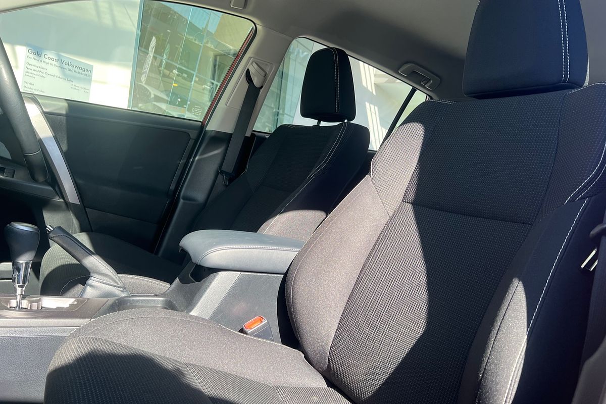 2018 Toyota RAV4 GXL ZSA42R