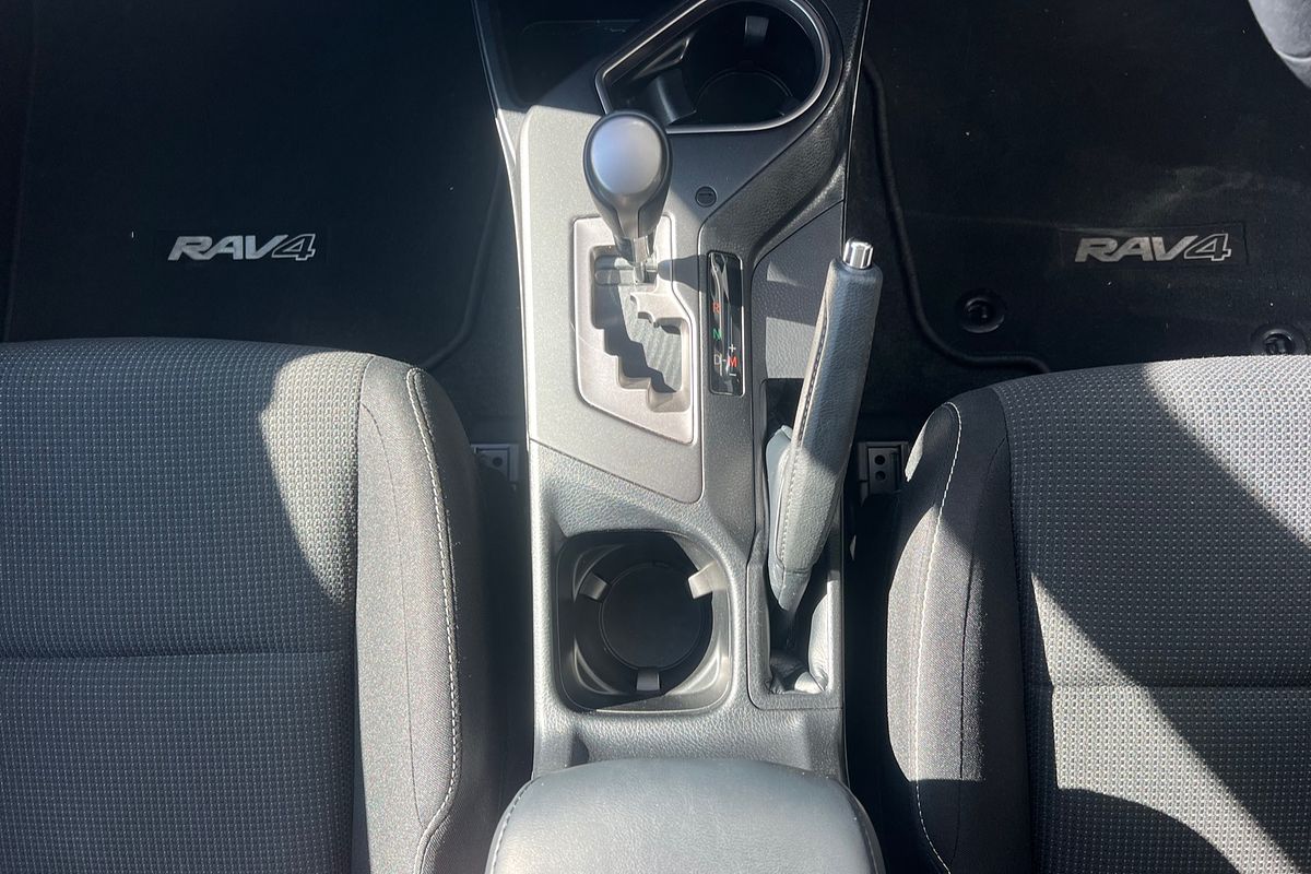 2018 Toyota RAV4 GXL ZSA42R