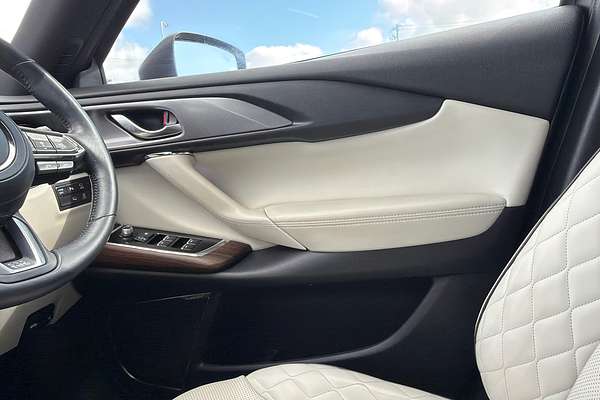 2022 Mazda CX-9 Azami LE TC