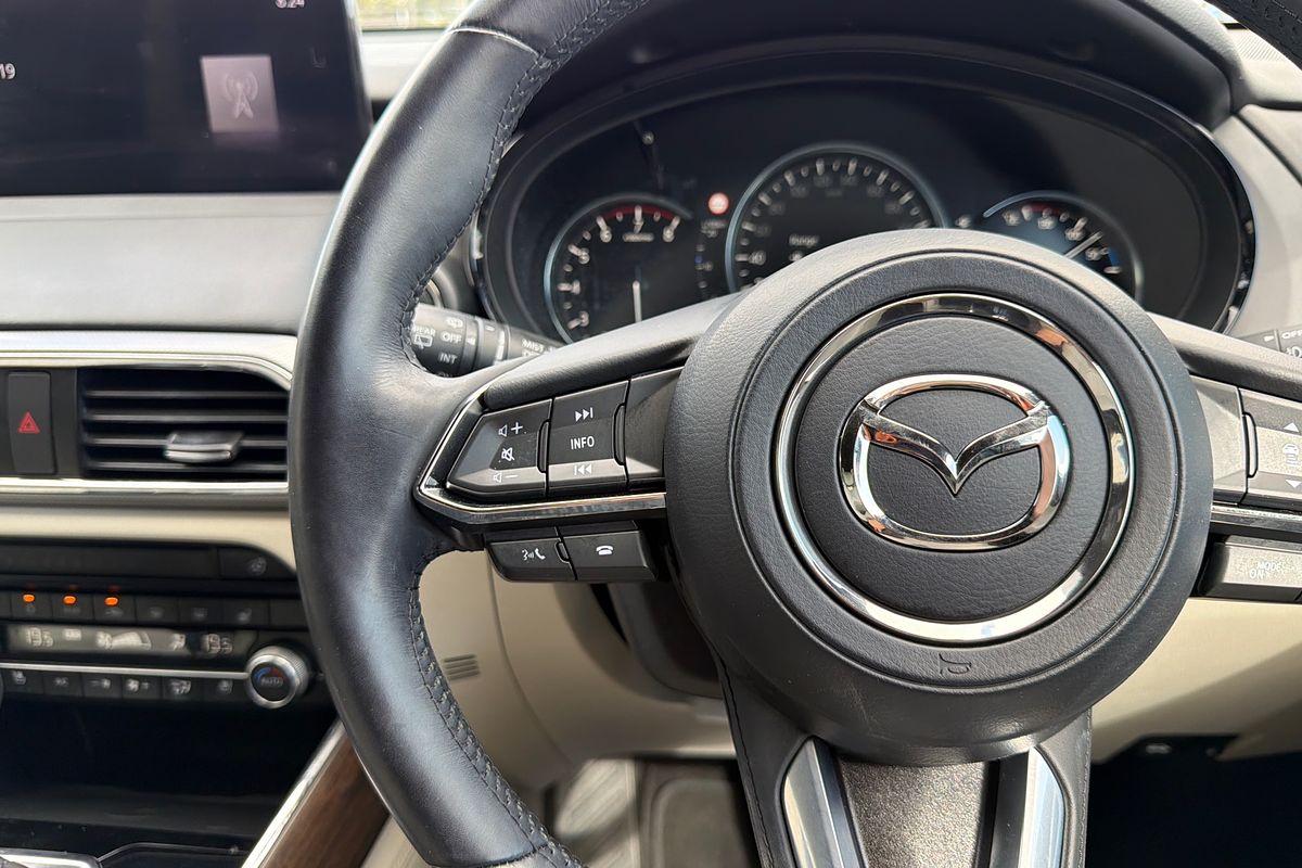 2022 Mazda CX-9 Azami LE TC