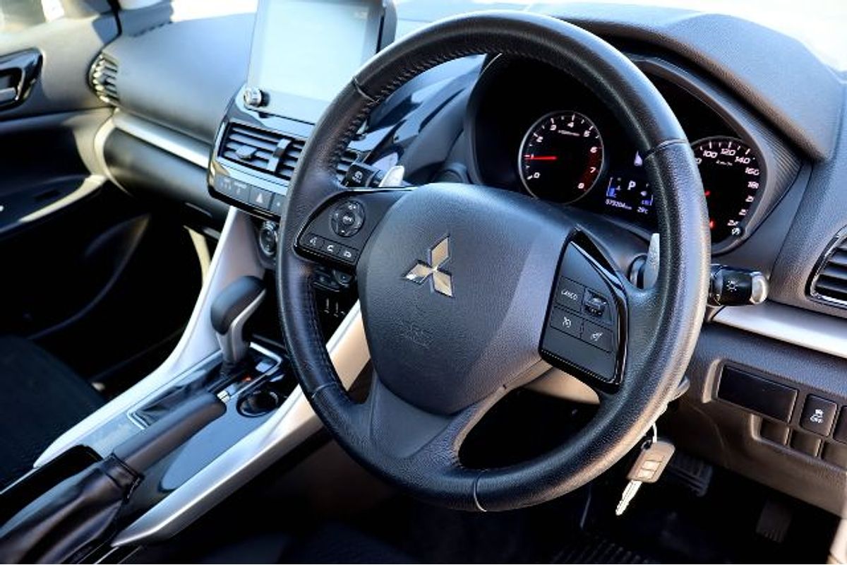 2022 Mitsubishi Eclipse Cross ES YB