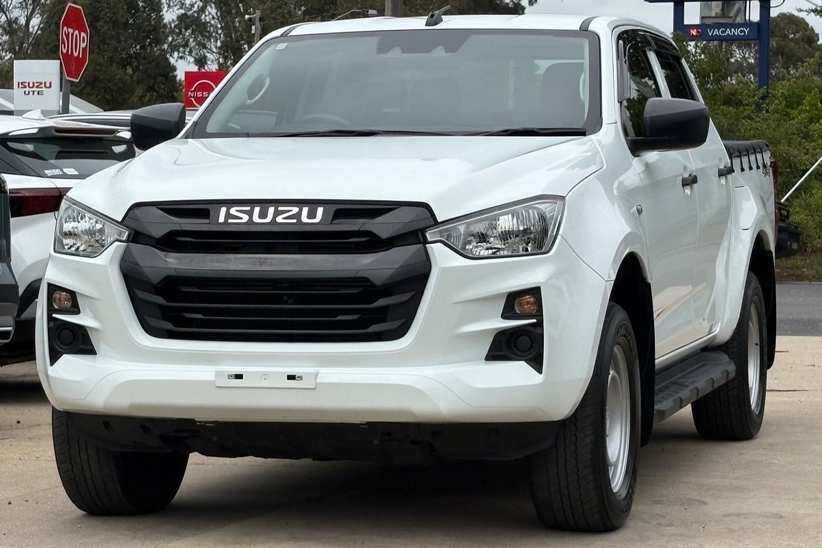 2022 Isuzu D-MAX SX 4X4