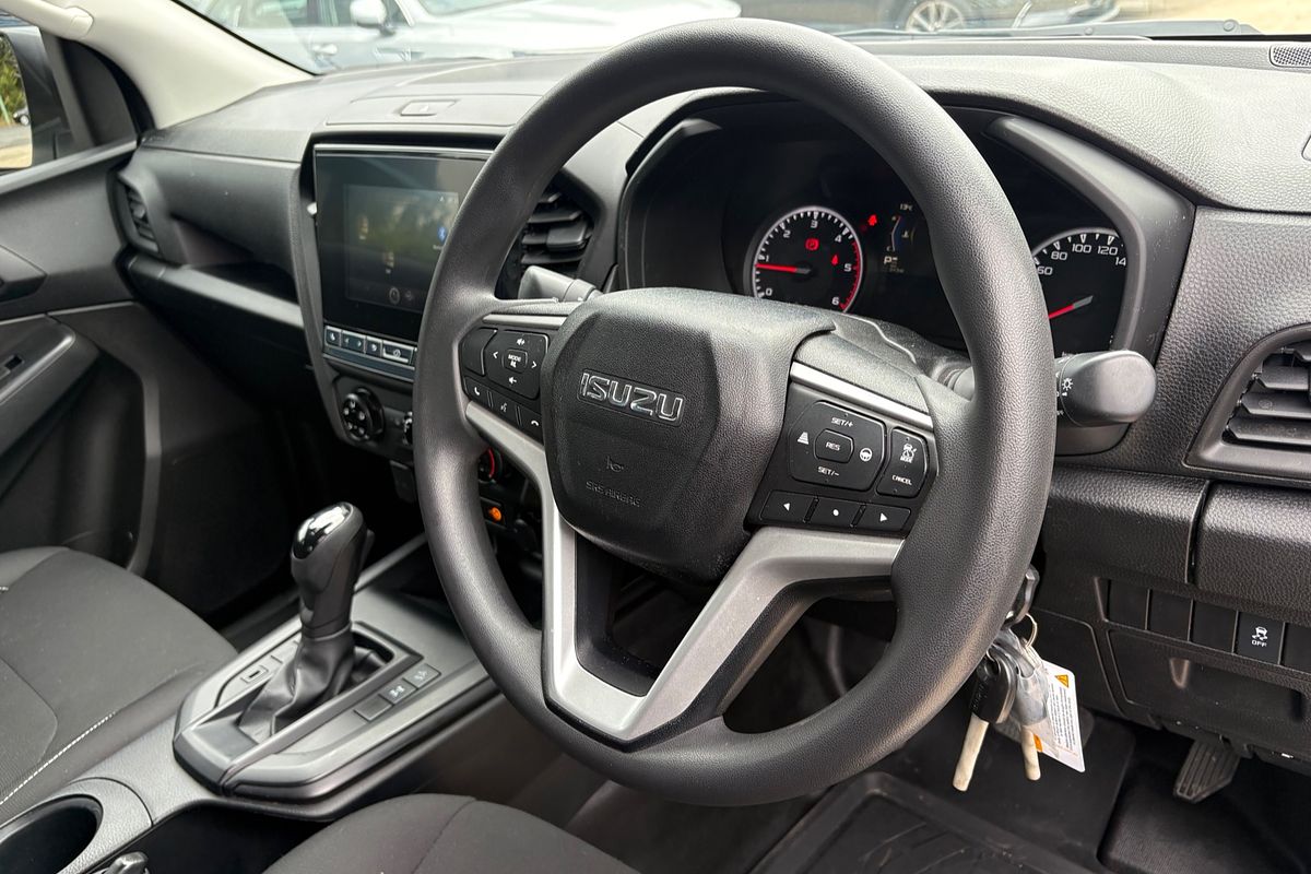 2022 Isuzu D-MAX SX 4X4