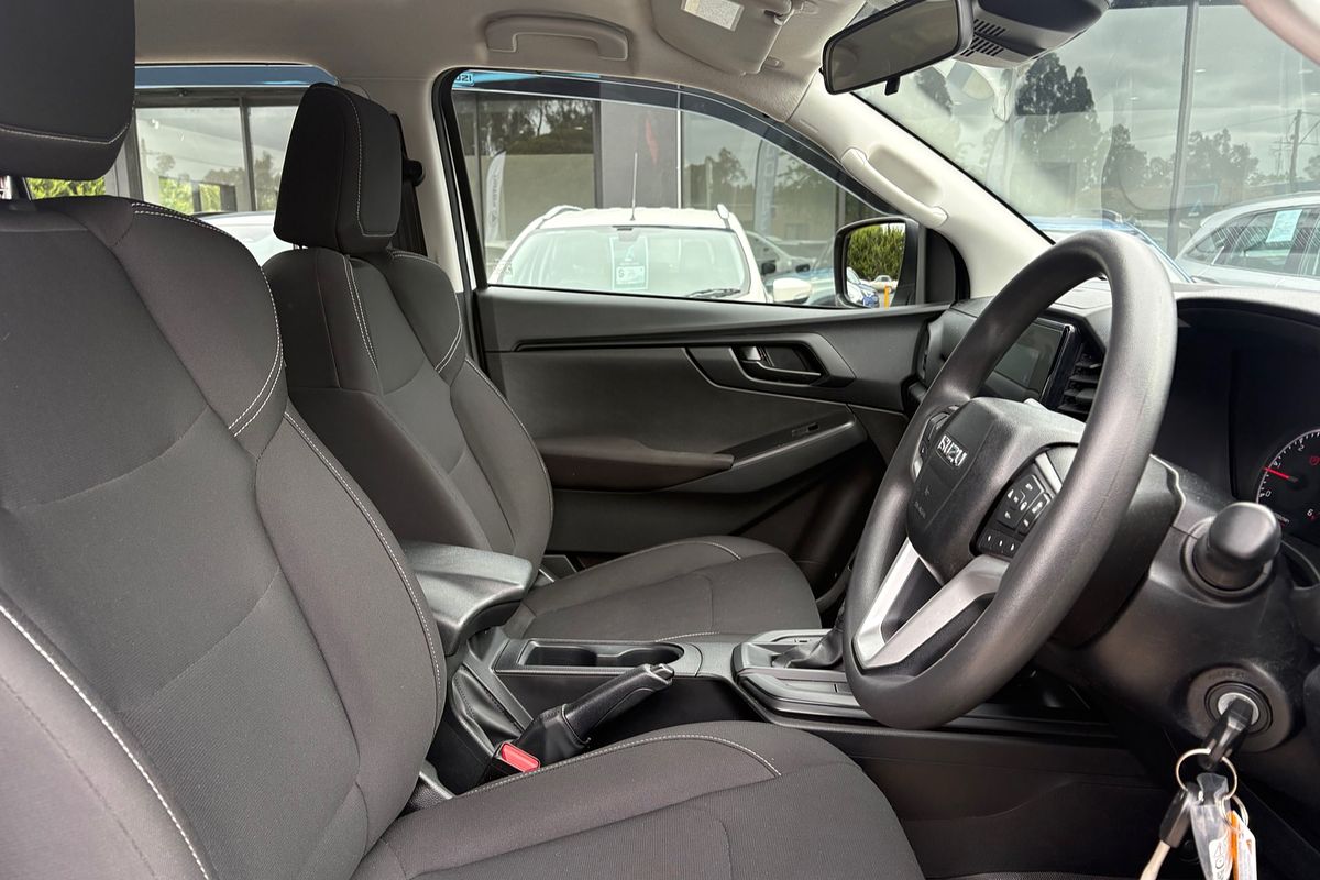 2022 Isuzu D-MAX SX 4X4