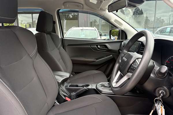 2022 Isuzu D-MAX SX 4X4