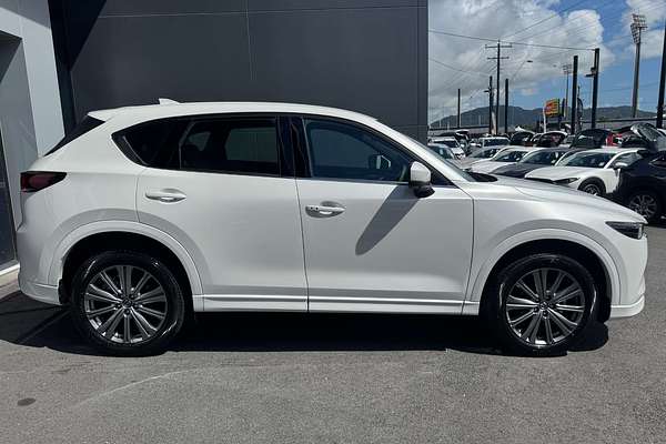 2025 Mazda CX-5 G25 Akera KF Series