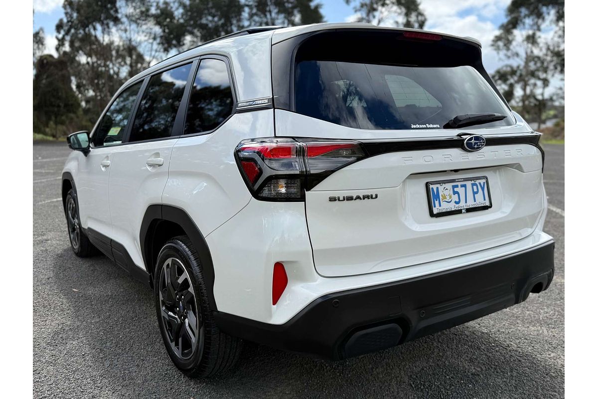 2025 Subaru Forester Touring S6