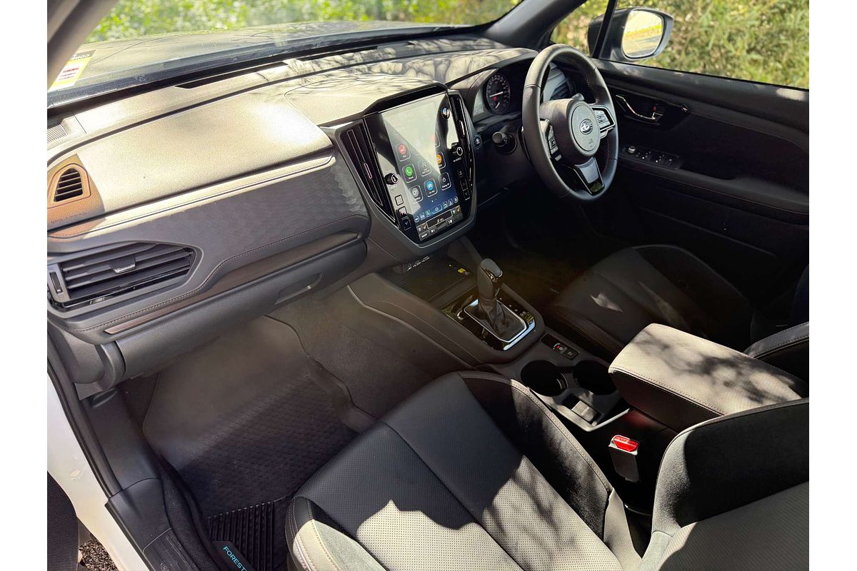 2025 Subaru Forester Touring S6