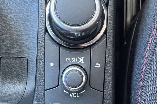 2025 Mazda 2 G15 Evolve DJ Series