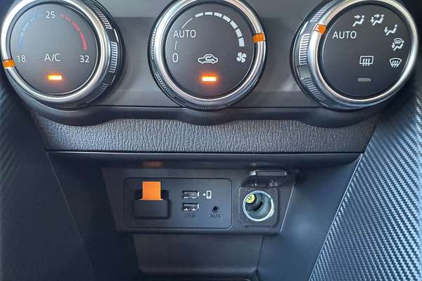 2025 Mazda 2 G15 Evolve DJ Series