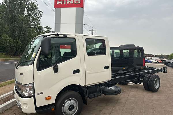 2025 Hino 300 Series 921 4400 WIDE XJC740R MY20 REAR WHEEL DRIVE