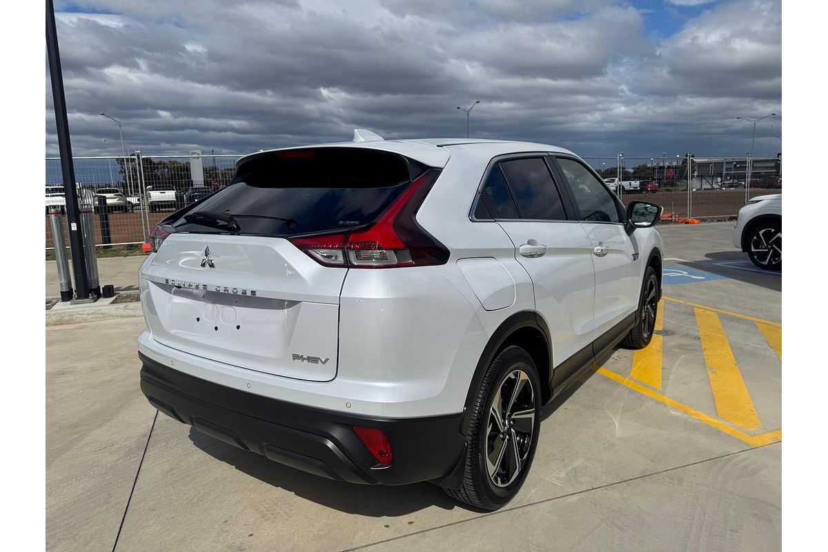 2024 Mitsubishi Eclipse Cross PHEV ES YB