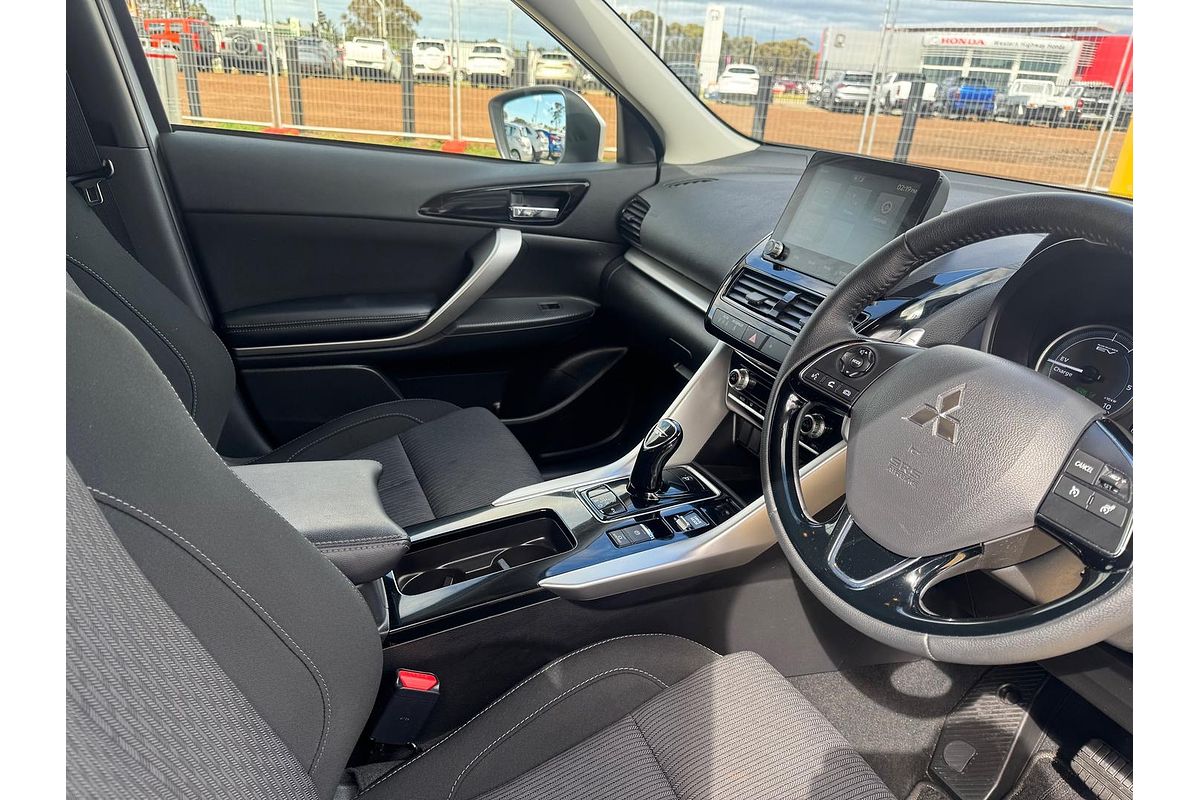 2024 Mitsubishi Eclipse Cross PHEV ES YB