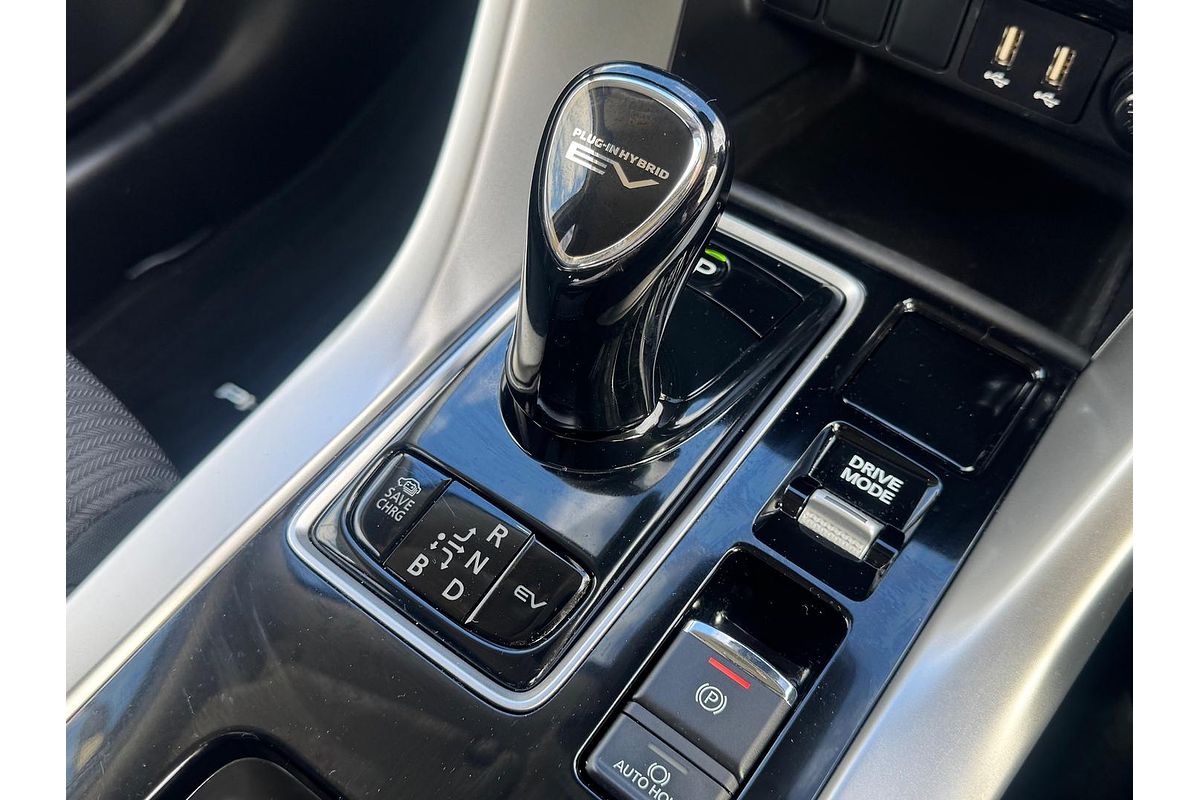 2024 Mitsubishi Eclipse Cross PHEV ES YB