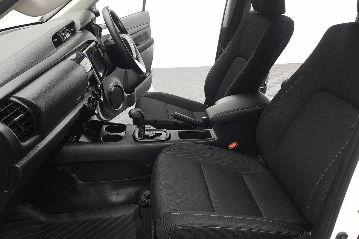 2019 Toyota Hilux SR GUN126R 4X4