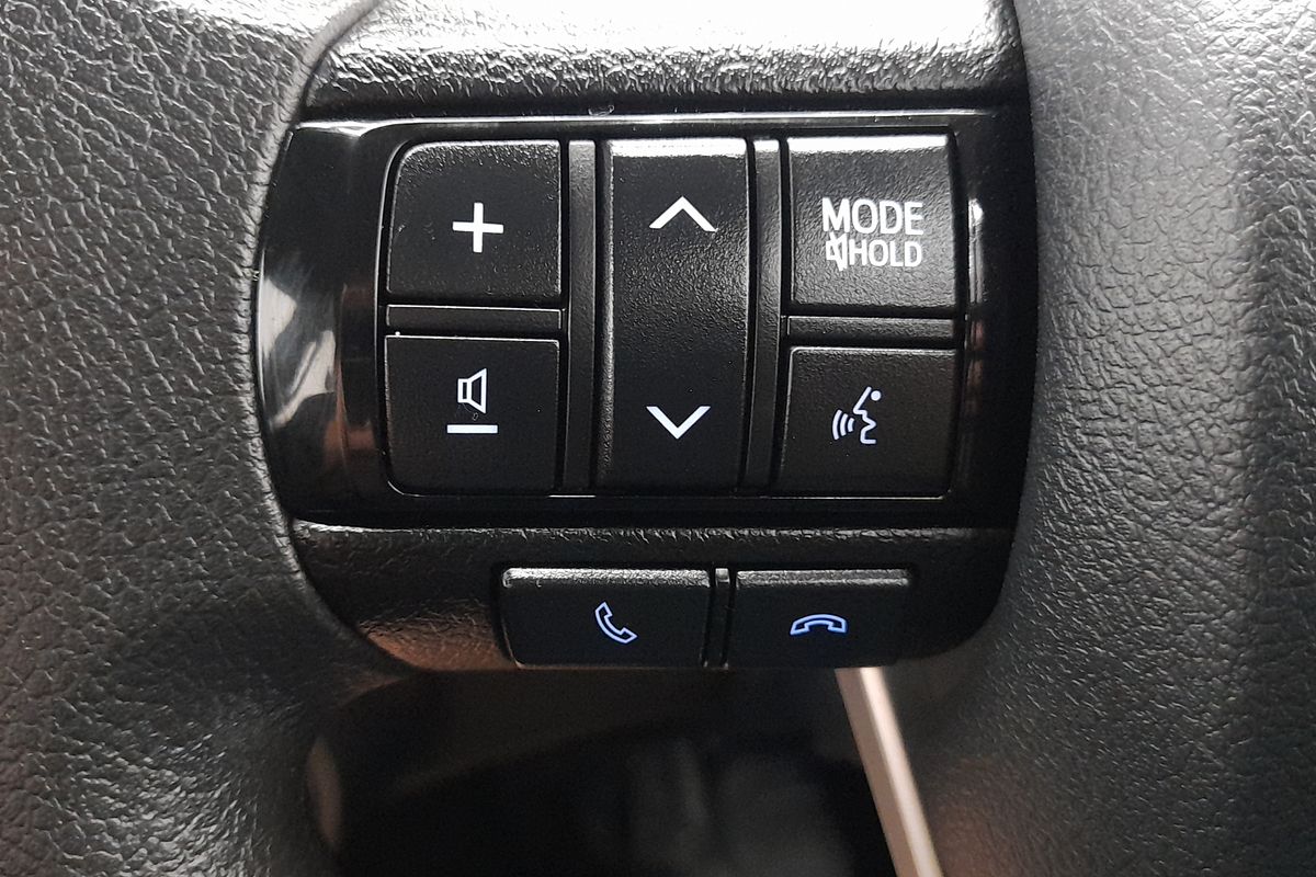 2019 Toyota Hilux SR GUN126R 4X4