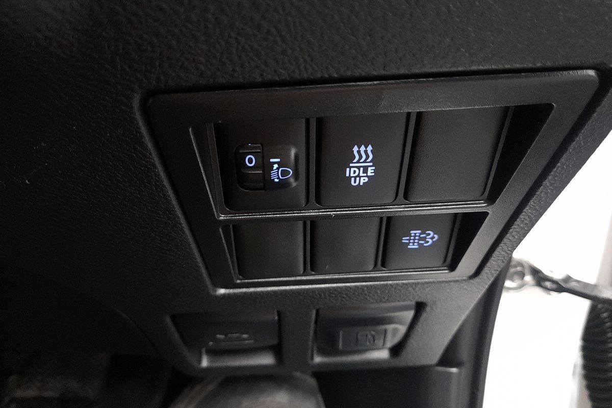 2019 Toyota Hilux SR GUN126R 4X4