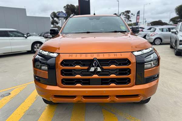 2024 Mitsubishi Triton GSR MV 4X4