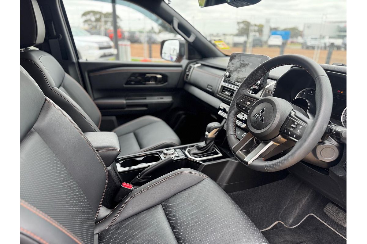 2024 Mitsubishi Triton GSR MV 4X4
