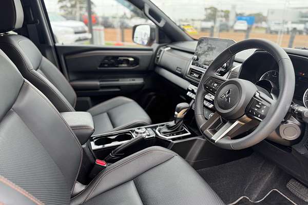 2024 Mitsubishi Triton GSR MV 4X4