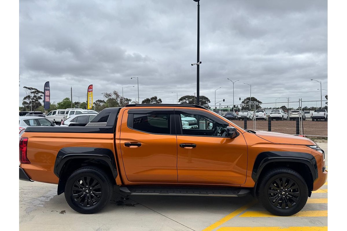 2024 Mitsubishi Triton GSR MV 4X4