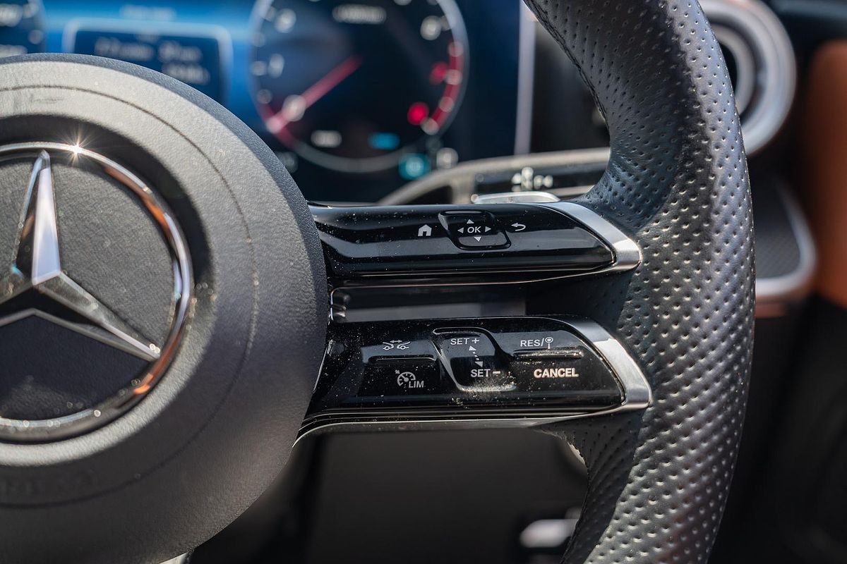 2022 Mercedes-Benz C-Class C300 W206