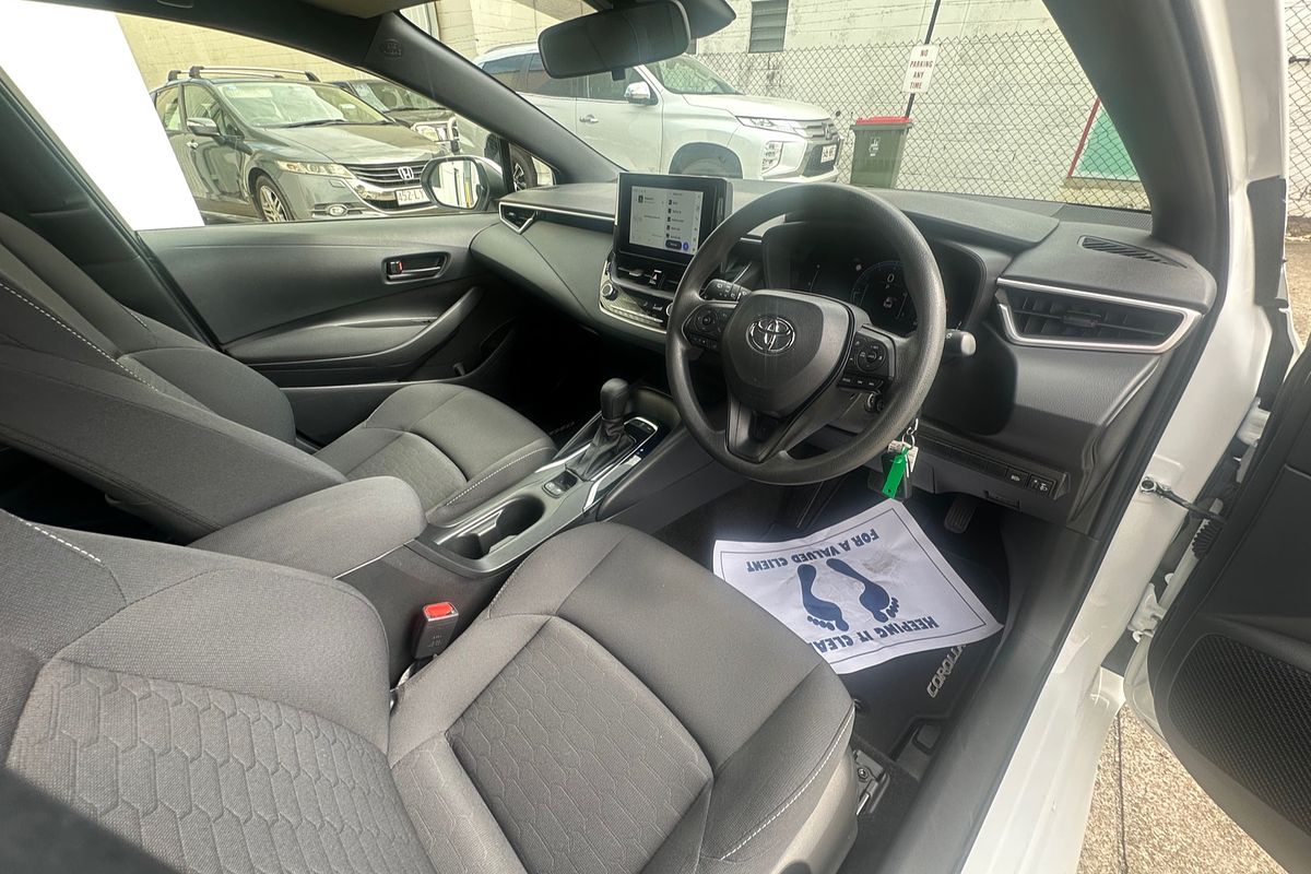 2024 Toyota Corolla Ascent Sport MZEA12R