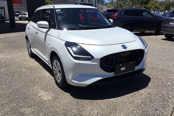 2025 Suzuki Swift Hybrid UZ