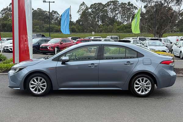 2022 Toyota Corolla Ascent Sport Hybrid ZWE211R