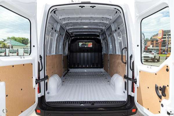 2023 Renault Master Pro 110kW X62 Phase 2 LWB Mid Roof