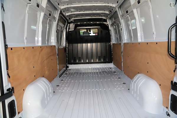 2023 Renault Master Pro 110kW X62 Phase 2 LWB Mid Roof