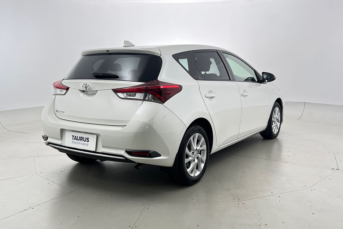 2017 Toyota Corolla Ascent Sport ZRE182R