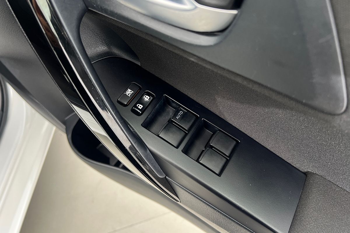 2017 Toyota Corolla Ascent Sport ZRE182R